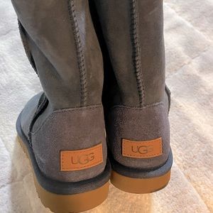 Ugg boots new without tags never worn